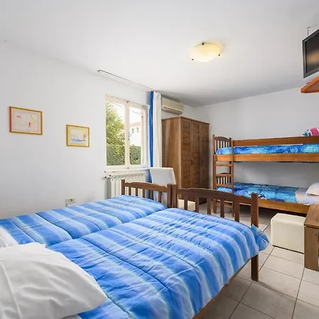 Ivana , Affordable On A Great Location * Umag
